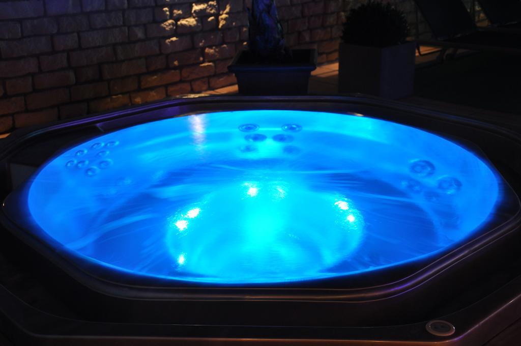 Vlaamse Ardennen Vakantiehuis Casa Caliente Met Wellness Avelgem 객실 사진